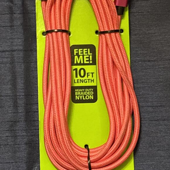 Gadget Gear 10 Foot 2.4 Amp Nylon Braided Micro USB Rapid Charge Cable- Pink - Picture 2 of 5